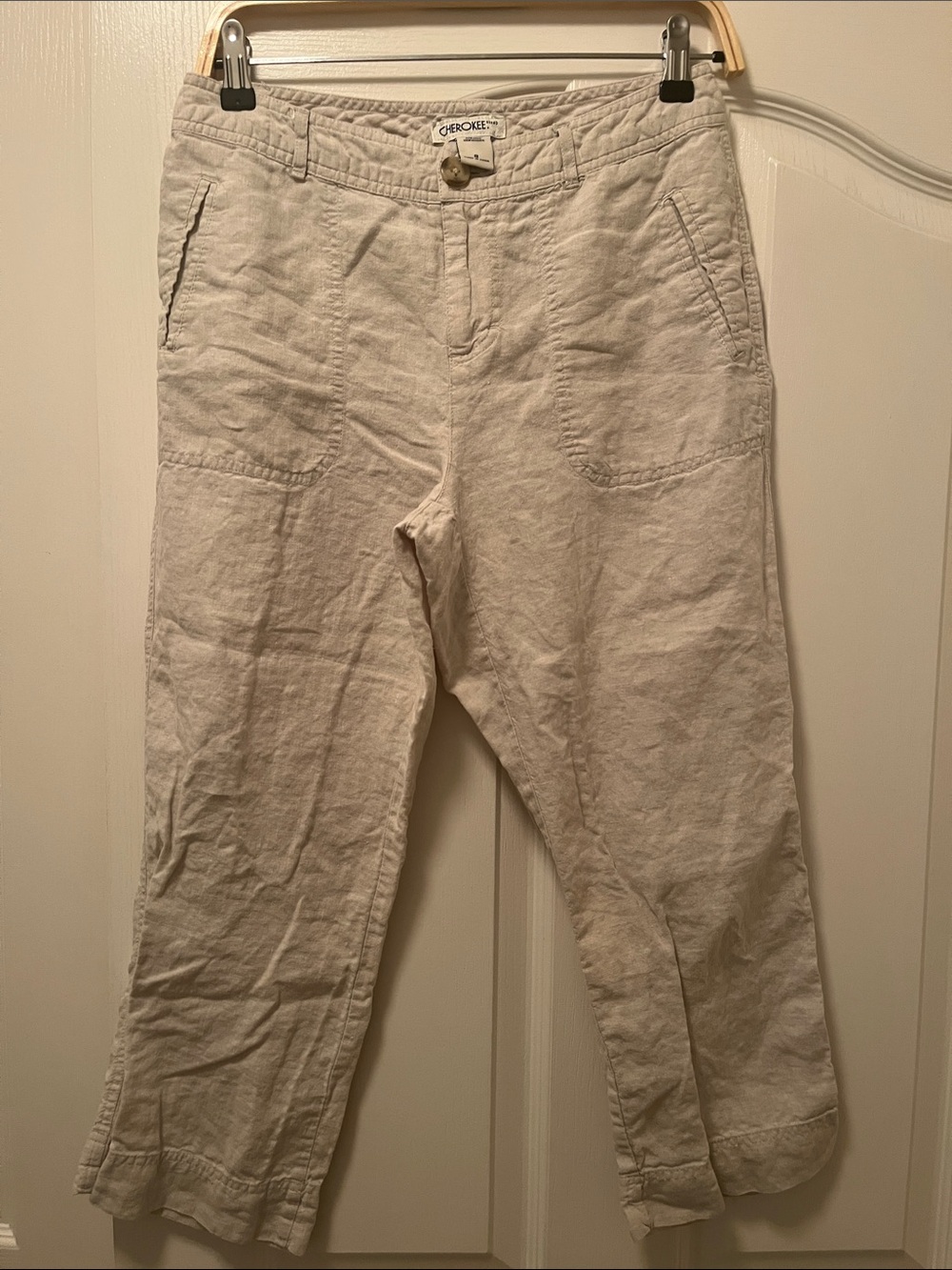 Cherokee Women's Light Beige Cropped Linen-Blend Chinos